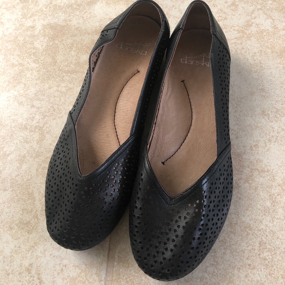 Dansko black flat